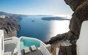 Aqua Luxury Suites By Nomee Hospitality Group